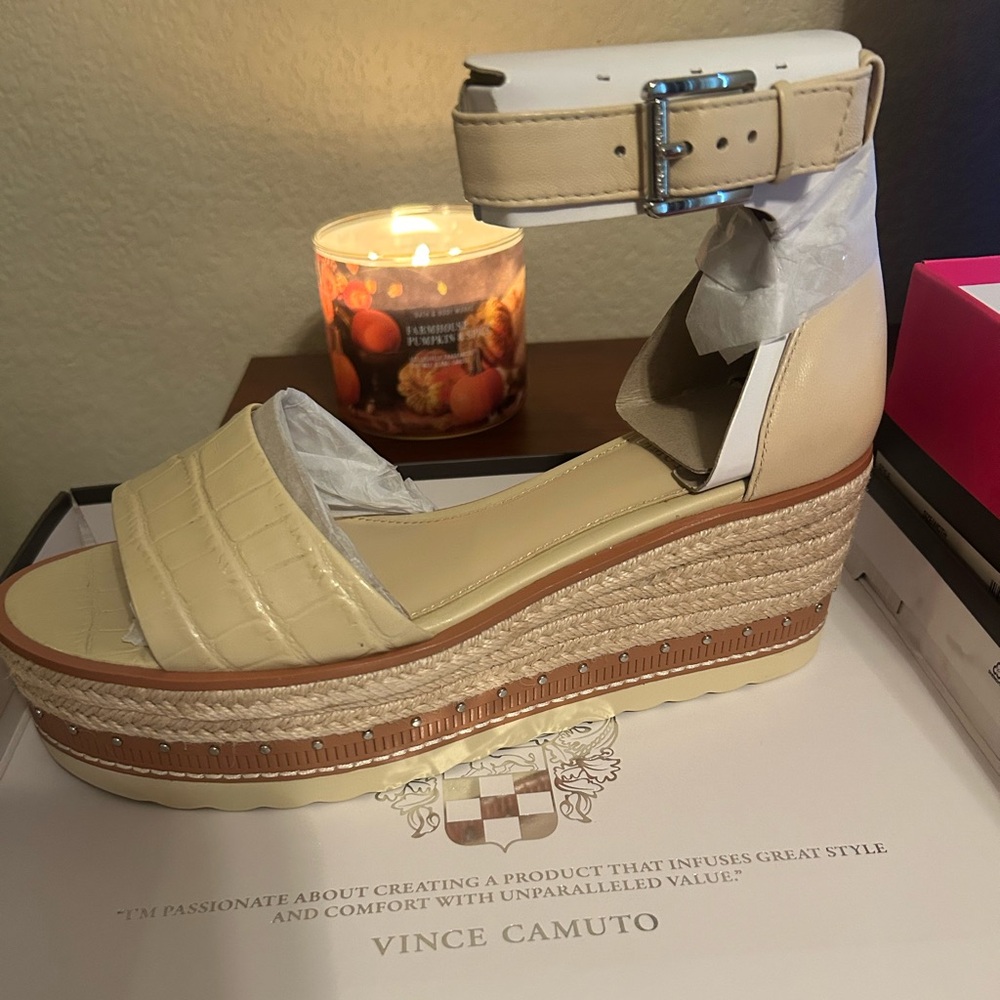 Size 9.5! Perfect for summer!!! In the plastic and box. VINCE CAMUTO!